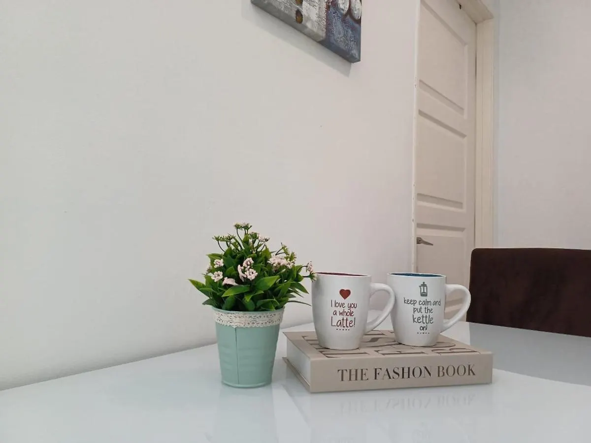 Mansion One Seaview 2Bedroom 2Bathroom Georgetown Gleneagles Penang By Amrayhomes ماليزيا